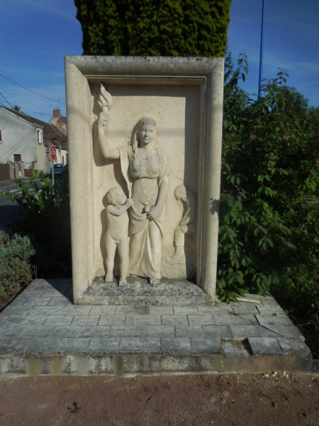 Déols_Stèle_Dubant