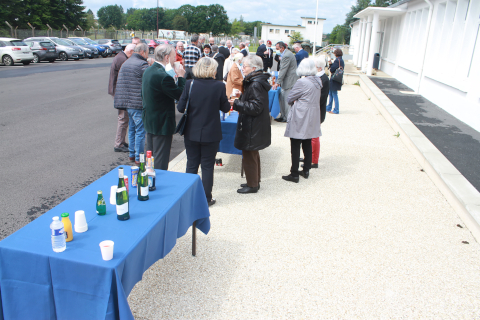 Une partie des participants à l’apéritif