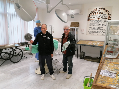 Deux Jean-François en salle santé