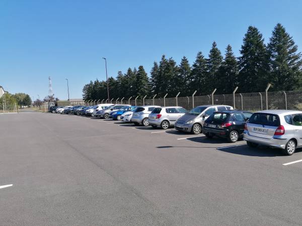 Le parking le dimanche après-midi