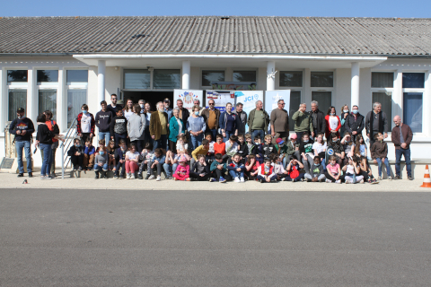 Some of the volunteers and the kids, in the afternoon