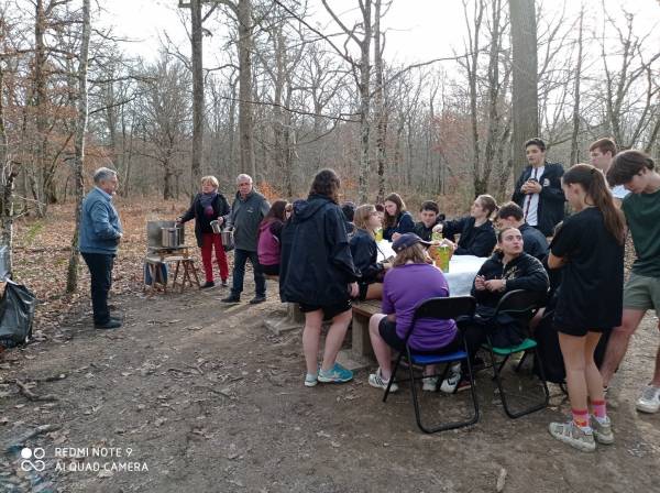 Les cadets après la course d’orientation