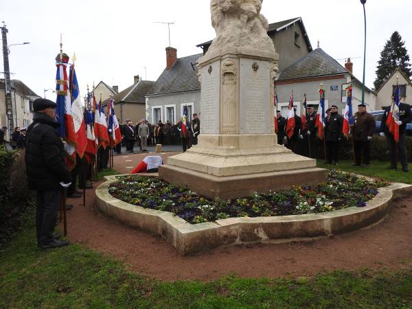 22 drapeaux présents