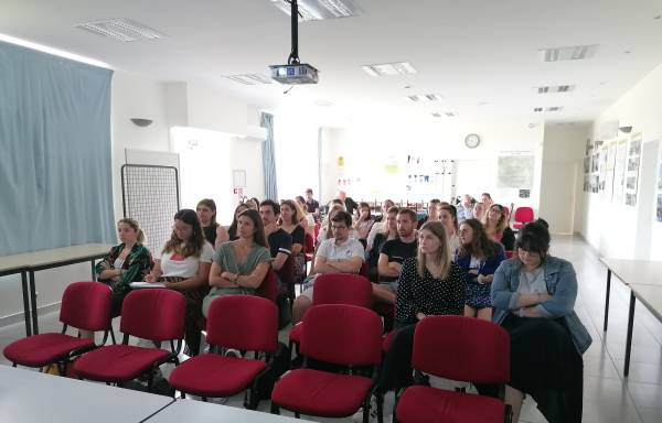 Attentive future teachers