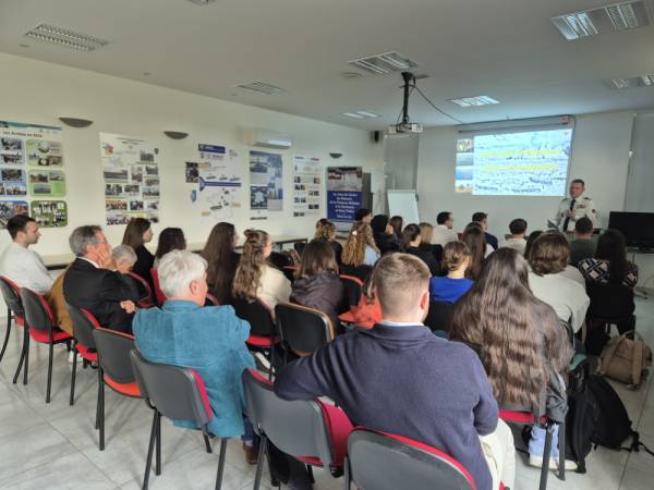 The lecture by DMD Lt-Colonel Drapeau